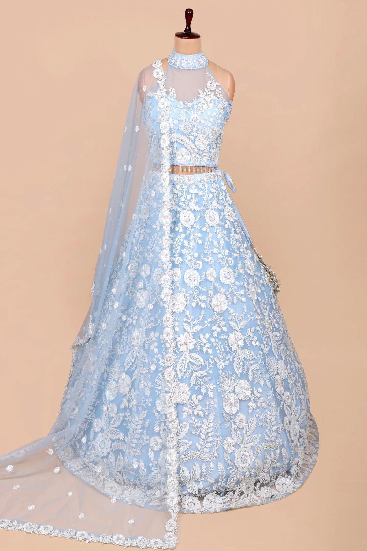 Fleur de Lace Set in Baby Blue