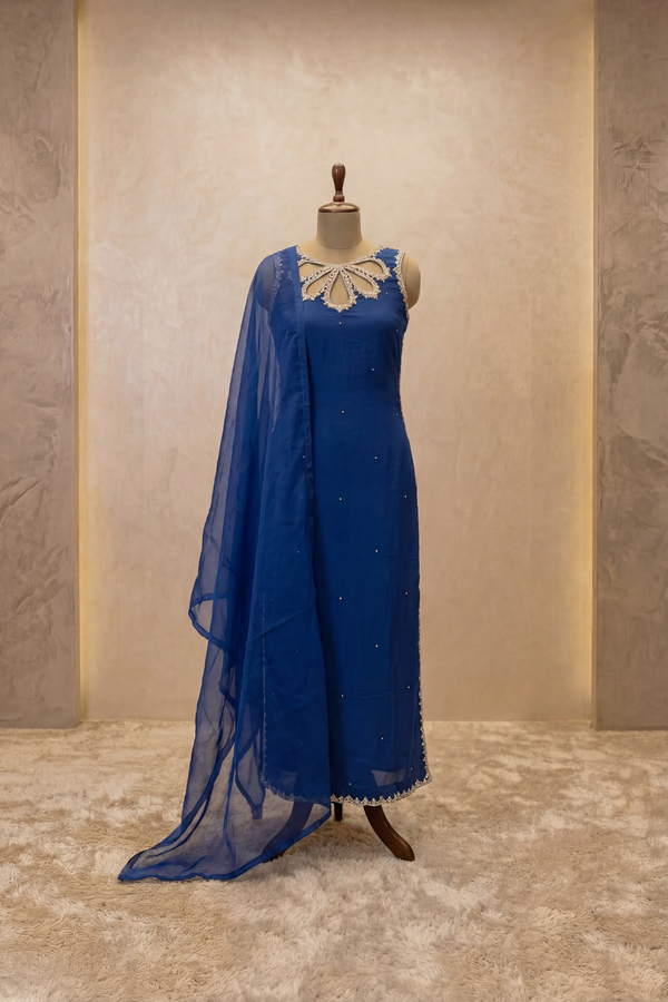 Sapphire Bowline Kurta Set