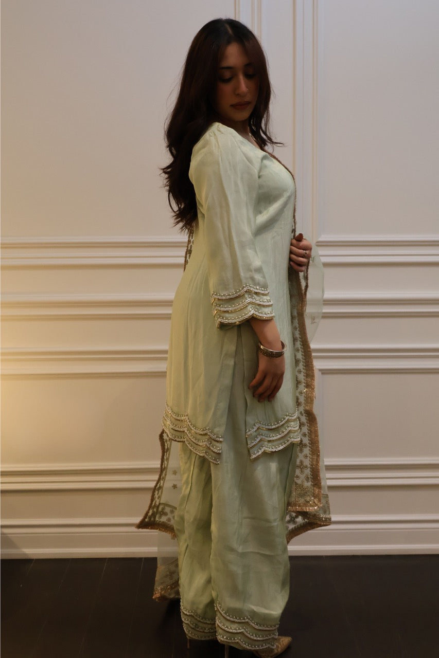 Élise Mint Farshi Set