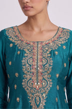 Mor Peacock Teal Zardozi Straight Suit by Dorie Atelier – view 2