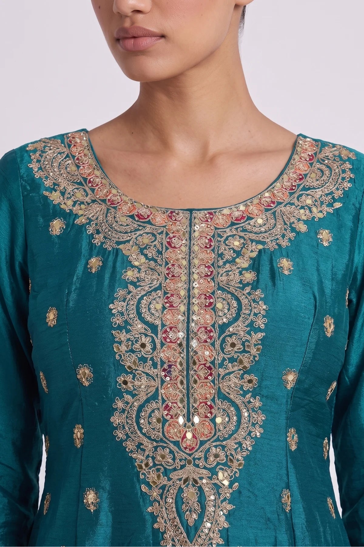 Mor Peacock Teal Zardozi Straight Suit by Dorie Atelier – view 2