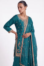 Mor Peacock Teal Zardozi Straight Suit by Dorie Atelier – view 5