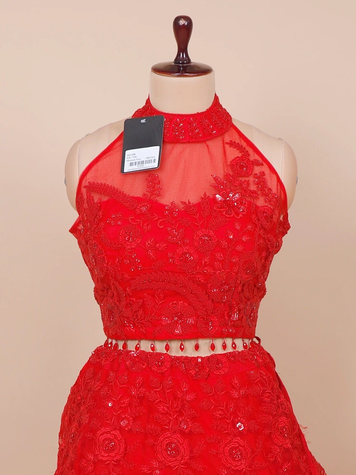 Fleur de Lace Set in Red