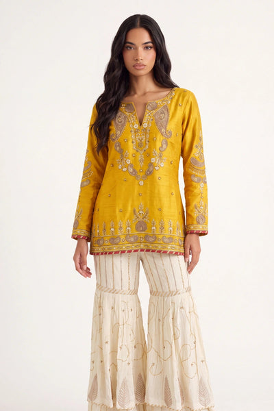Curcuma Kurti