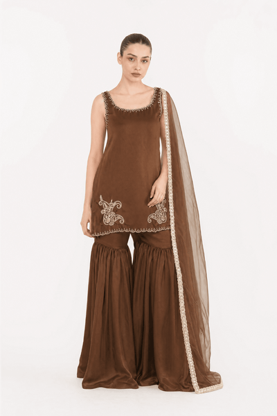 Qahwa Sharara Set